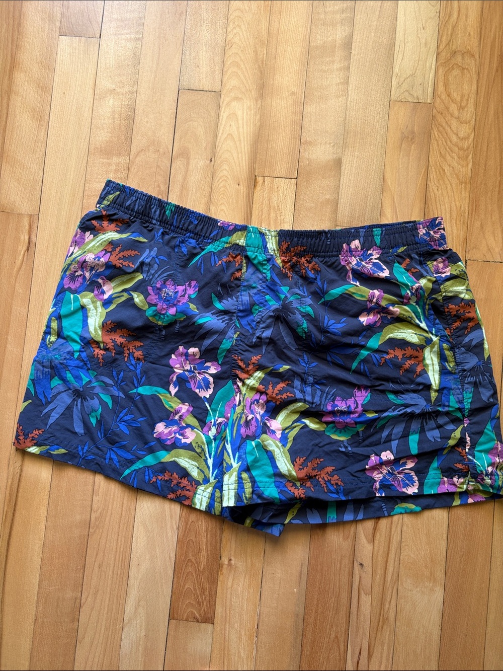 Columbia Navy Floral Elastic-Waist Bermudas